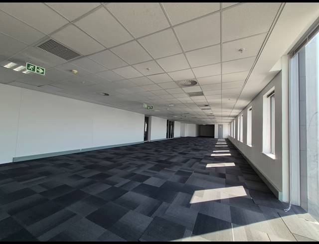 536M² OFFICE TO LET IN SANDTON CENTRAL